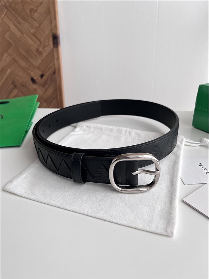 2026818102456617 
